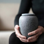 福祉葬とは？利用条件や費用、流れを解説