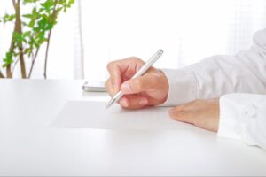 葬儀のお礼状とは？書き方・文例・マナーを解説