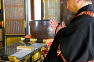 葬儀のお経の種類とは？宗派ごとの特徴も紹介